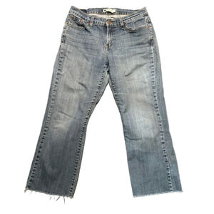 Levi’s 529 Curvy Bootcut Jeans Women’s W34 L24 Petite Distressed Hem Light Wash